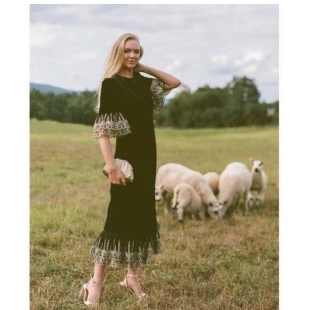 Pomander Place Black Velvet Lillith Midi Dress Numerous Sizes